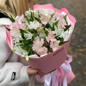 Букет цветов №357