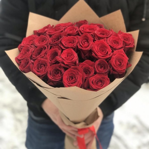 29 красных роз 60см