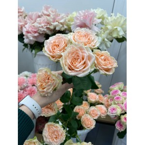 свадебный день кустовая роза